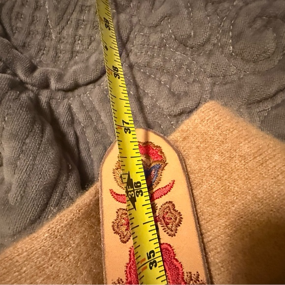 Lucky Brand belt - Picture 3 of 5